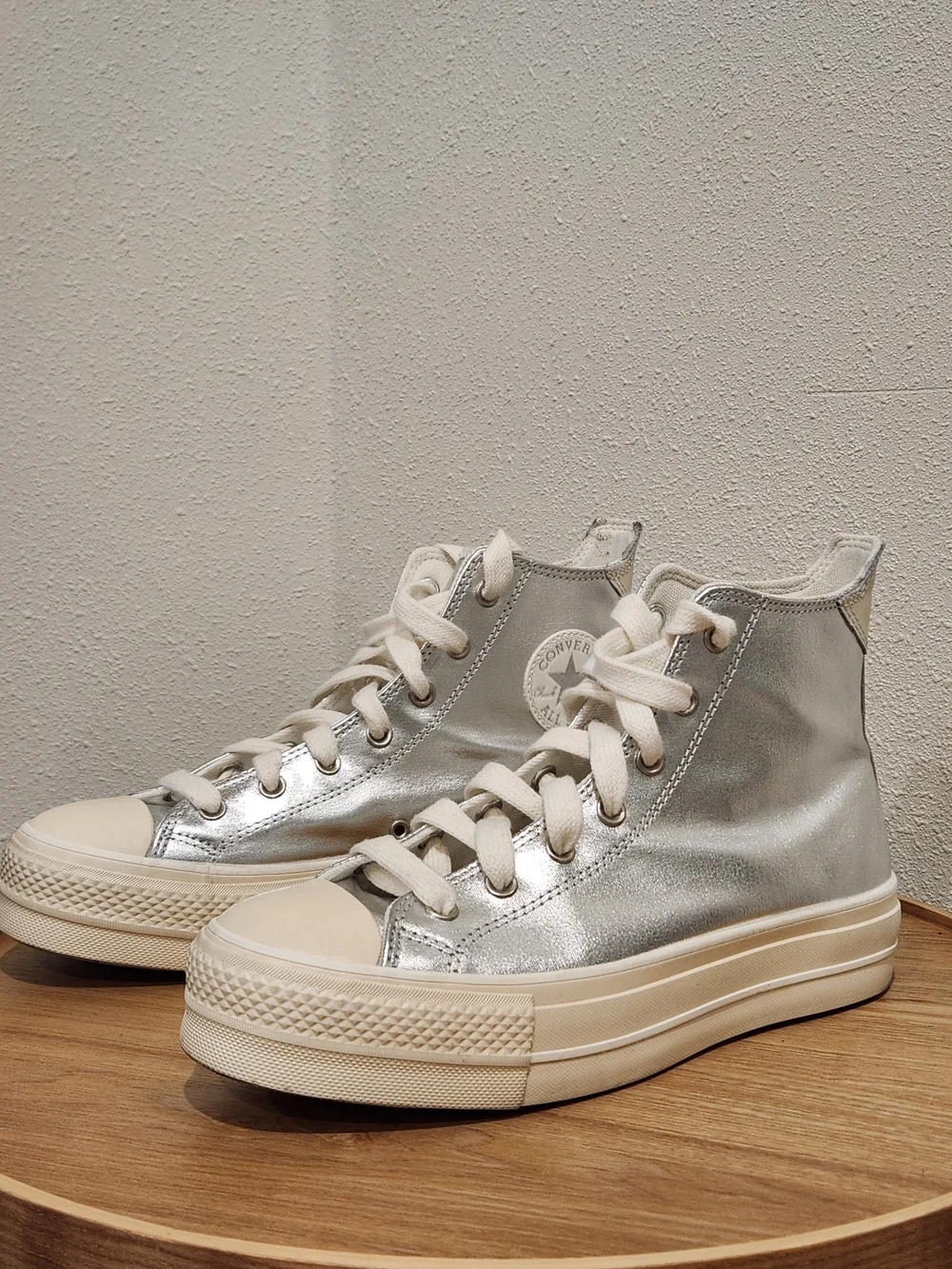 Converse Chuck Taylor All Star High Top Sneakers - Silver Size 10 - Picture 2 of 8